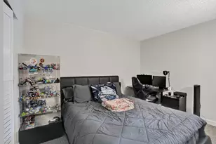 8266 NW 24th St, Coral Springs, FL 33065 - Photo 20