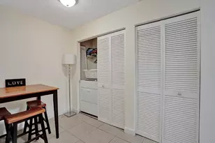 8266 NW 24th St, Coral Springs, FL 33065 - Photo 6
