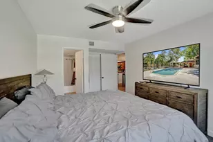 8266 NW 24th St, Coral Springs, FL 33065 - Photo 28