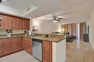 8266 NW 24th St, Coral Springs, FL 33065 - Photo 4