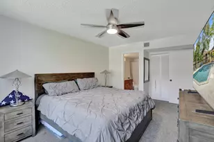 8266 NW 24th St, Coral Springs, FL 33065 - Photo 10
