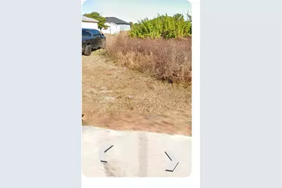 819 E Casper Yost Street E, Lehigh Acres, FL 33974 - Photo 2