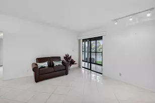 15496 Lakes of Delray Blvd, Delray Beach, FL 33484 - Photo 10