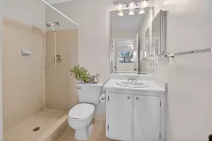 15496 Lakes of Delray Blvd, Delray Beach, FL 33484 - Photo 18