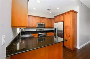 538 NE 7th Ave, Fort Lauderdale, FL 33301 - Photo 8