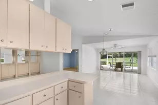 7767 SE Spicewood Cir, Hobe Sound, FL 33455 - Photo 4