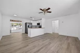 933 30th Ct, West Palm Beach, FL 33407 - Photo 8