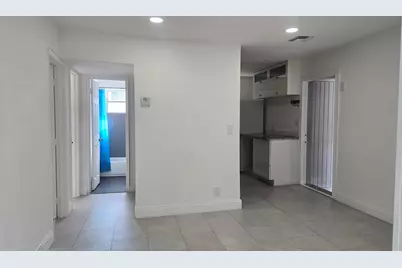 1512 NE 28th Street, Pompano Beach, FL 33064 - Photo 4