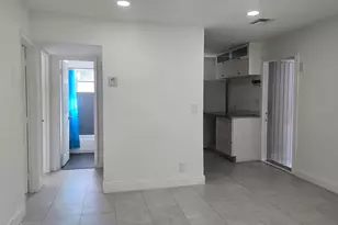 1512 NE 28th St, Pompano Beach, FL 33064 - Photo 4