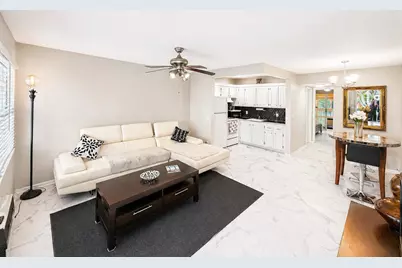 140 Ventnor #I, Deerfield Beach, FL 33442 - Photo 1