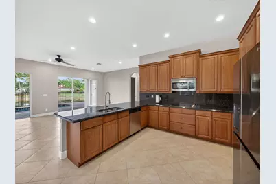 12054 Aviles Circle, Palm Beach Gardens, FL 33418 - Photo 14