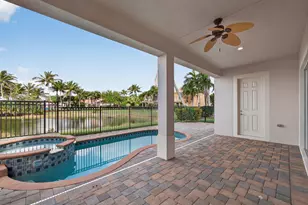 12054 Aviles Cir, Palm Beach Gardens, FL 33418 - Photo 40