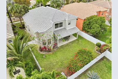 2470 Westmont Lane, Royal Palm Beach, FL 33411 - Photo 2