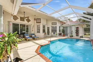 104 Hidden Hollow, Palm Beach Gardens, FL 33418 - Photo 2