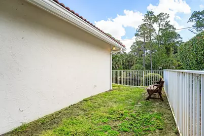 104 Hidden Hollow, Palm Beach Gardens, FL 33418 - Photo 30