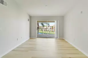 121 SW Palm Dr, Port Saint Lucie, FL 34986 - Photo 36