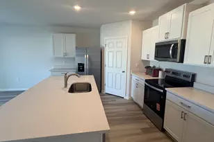 2008 SW Olympia Ave Ave SW, Palm Bay, FL 32908 - Photo 6