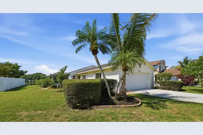 3970 Classic Court, West Palm Beach, FL 33417 - Photo 4