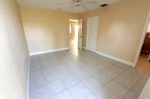 551 SE 15th St, Pompano Beach, FL 33062 - Photo 6