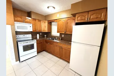 551 SE 15th Street #W, Pompano Beach, FL 33062 - Photo 2