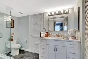 16910 Bay Street E, Jupiter, FL 33477 - Photo 8