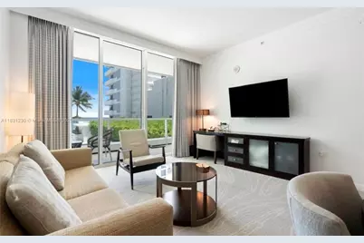 4391 Collins Avenue #Unit 623, Miami Beach, FL 33140 - Photo 4