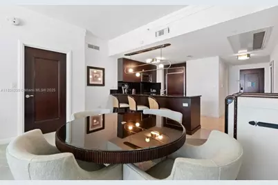 4391 Collins Avenue #Unit 623, Miami Beach, FL 33140 - Photo 6