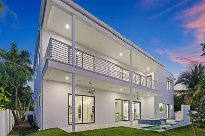 2015 NE 4th Avenue, Wilton Manors, FL 33305 - Photo 20