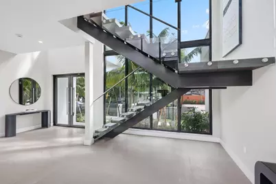 2015 NE 4th Avenue, Wilton Manors, FL 33305 - Photo 24