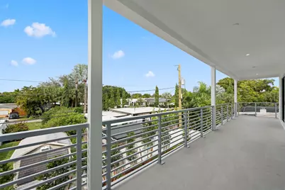 2015 NE 4th Avenue, Wilton Manors, FL 33305 - Photo 58