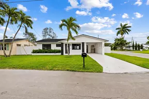 2634 NW 52nd Ct, Fort Lauderdale, FL 33309 - Photo 2