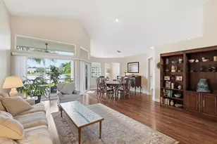 477 Cameron Dr, Weston, FL 33326 - Photo 8