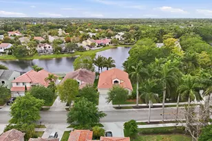 477 Cameron Dr, Weston, FL 33326 - Photo 32