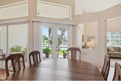 477 Cameron Drive, Weston, FL 33326 - Photo 10