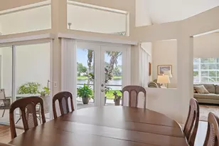 477 Cameron Dr, Weston, FL 33326 - Photo 10
