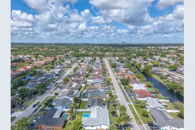 9490 NW 20th Place, Sunrise, FL 33322 - Photo 58