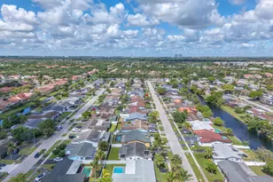 9490 NW 20th Pl, Sunrise, FL 33322 - Photo 58