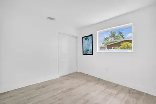 9490 NW 20th Pl, Sunrise, FL 33322 - Photo 36
