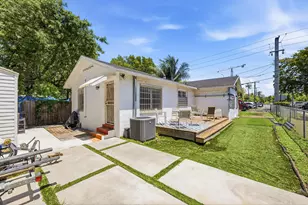 7700 NE 1st Ct, Miami, FL 33138 - Photo 6