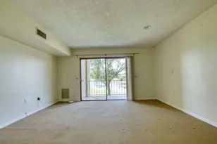 4657 Fountains Dr S, Greenacres, FL 33467 - Photo 10