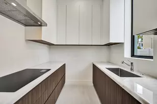 365 NE 3rd St, Boca Raton, FL 33432 - Photo 16