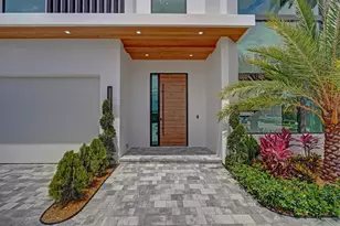 365 NE 3rd St, Boca Raton, FL 33432 - Photo 2
