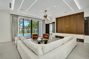 365 NE 3rd St, Boca Raton, FL 33432 - Photo 8