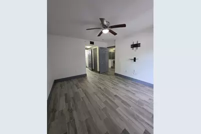 4211 San Marino Boulevard #105, West Palm Beach, FL 33409 - Photo 12