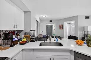 4211 San Marino Blvd, West Palm Beach, FL 33409 - Photo 10