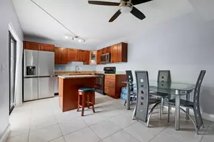 2244 White Pine Cir, Greenacres, FL 33415 - Photo 6