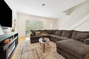 1416 NE 4th Ct, Fort Lauderdale, FL 33301 - Photo 4