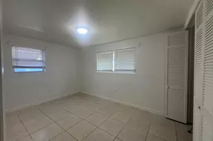 7821 NW 14th St, Pembroke Pines, FL 33024 - Photo 14