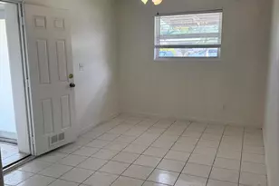 7821 NW 14th St, Pembroke Pines, FL 33024 - Photo 10