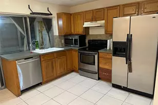 4564 NW 16th Ave, Tamarac, FL 33309 - Photo 2